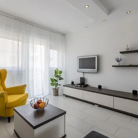 Doors Of West Appartement Split